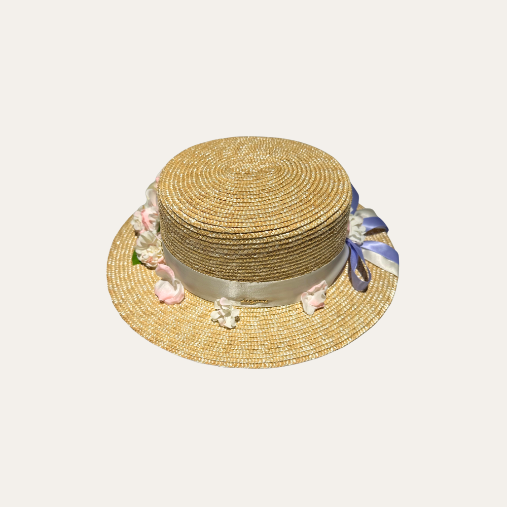 Rainbow chapeau