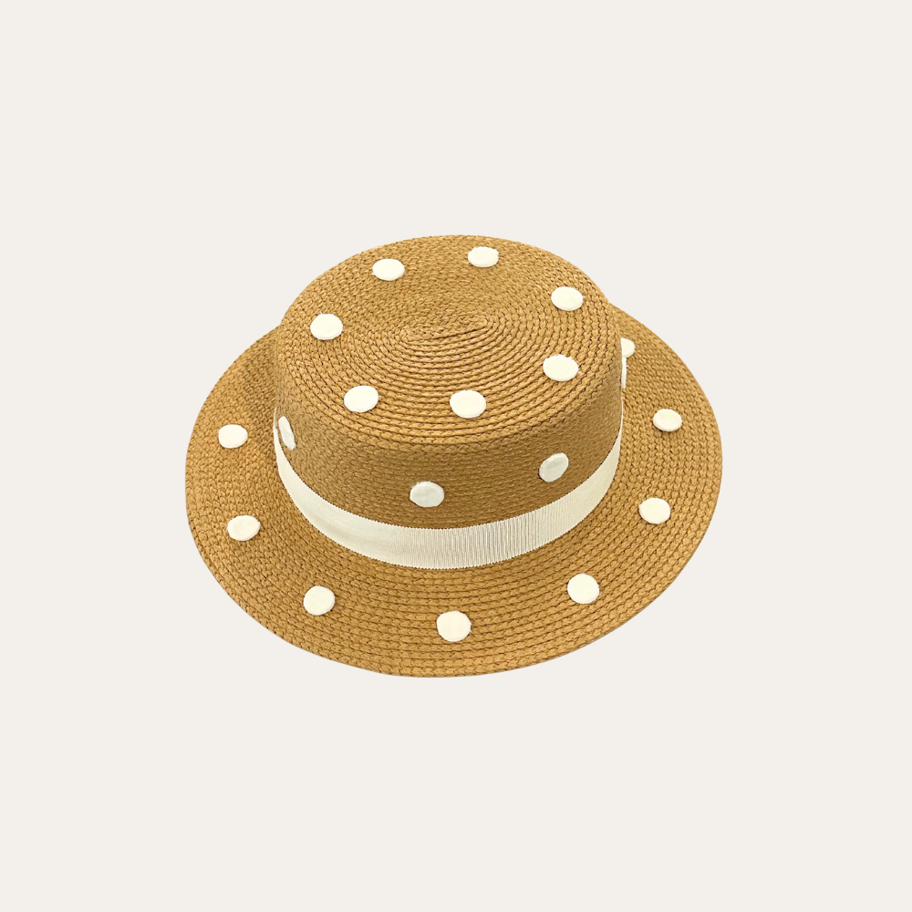 Mia Chapeau